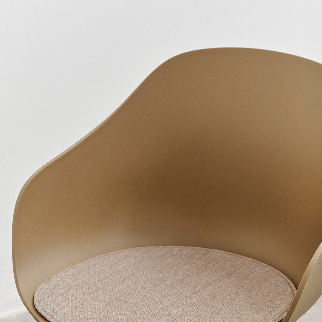 Hay About A Chair 220