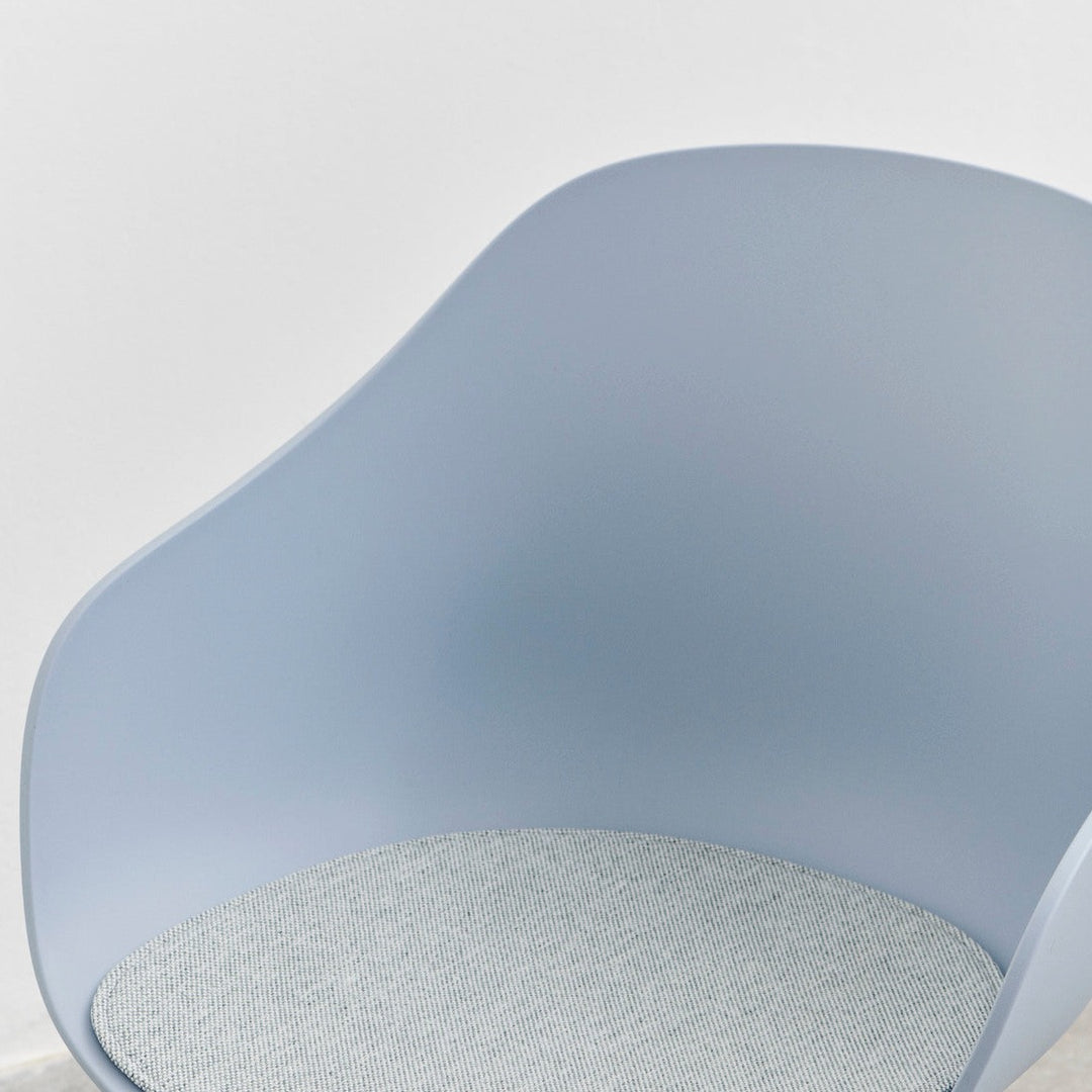 Hay About A Chair 220