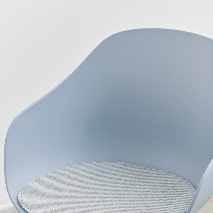 Hay About A Chair 220