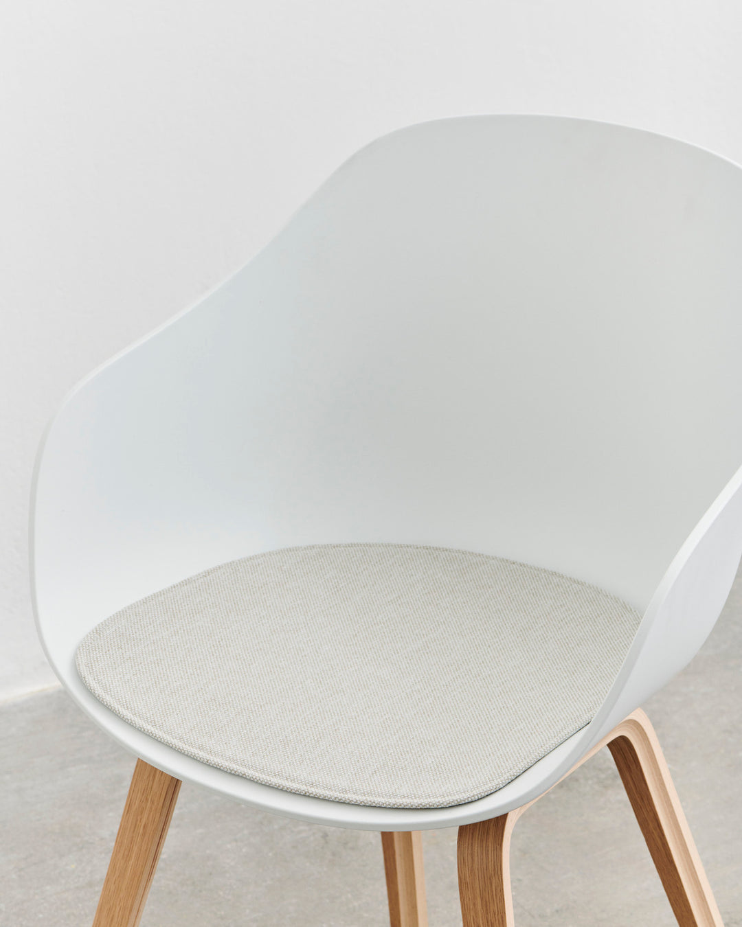 Hay About A Chair 222