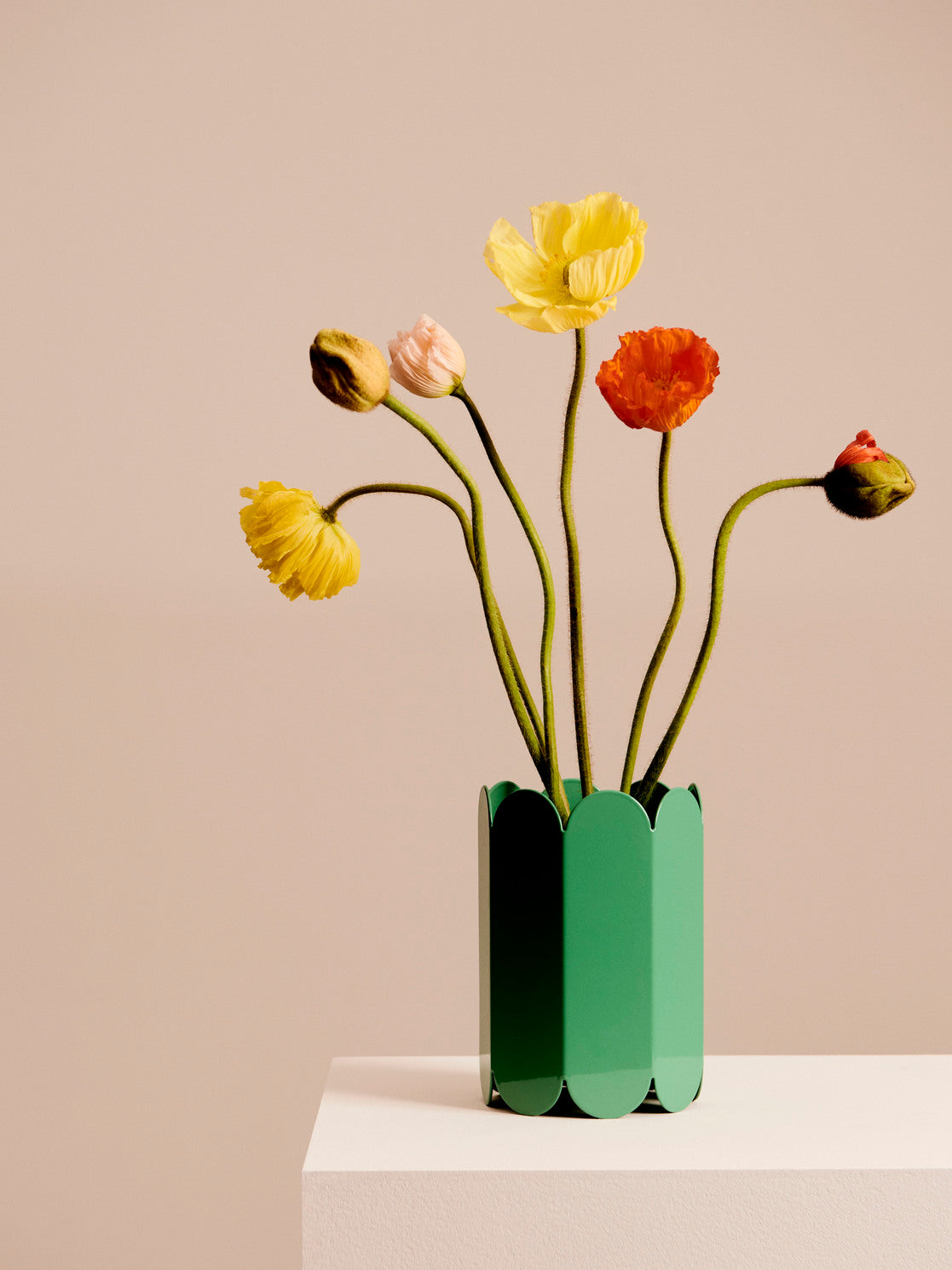 Hay Arcs Vase – De Klare Lijn