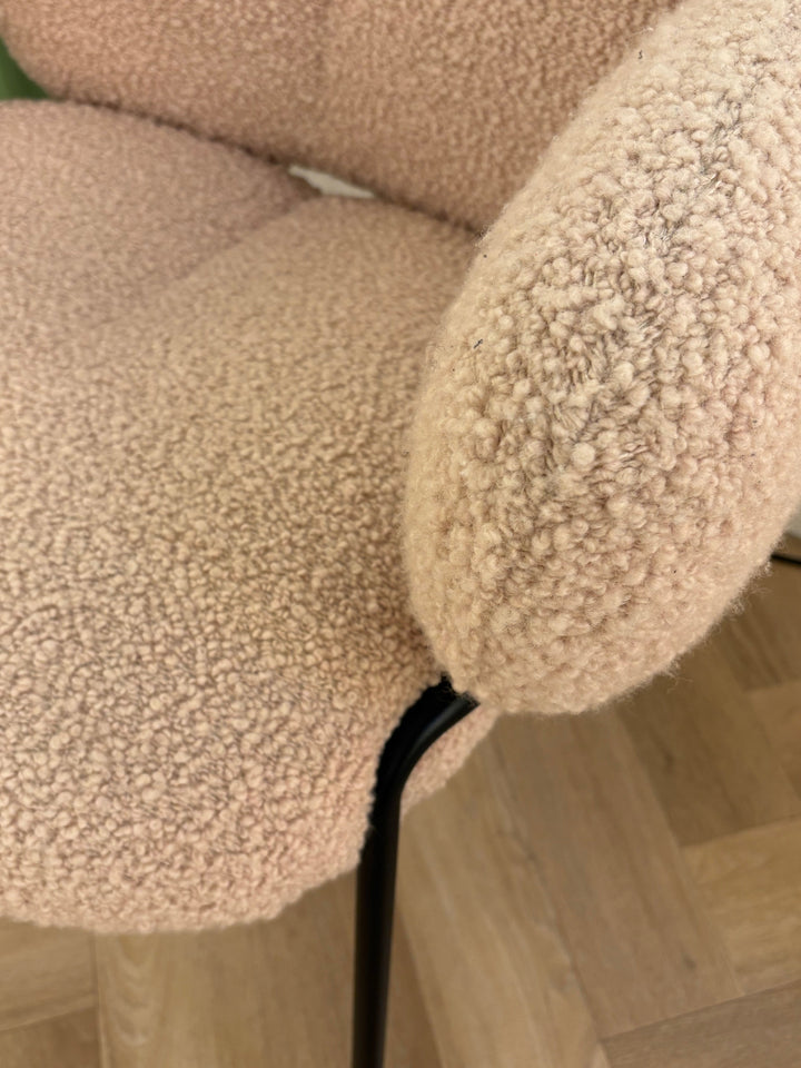 Freifrau Nana Armchair
