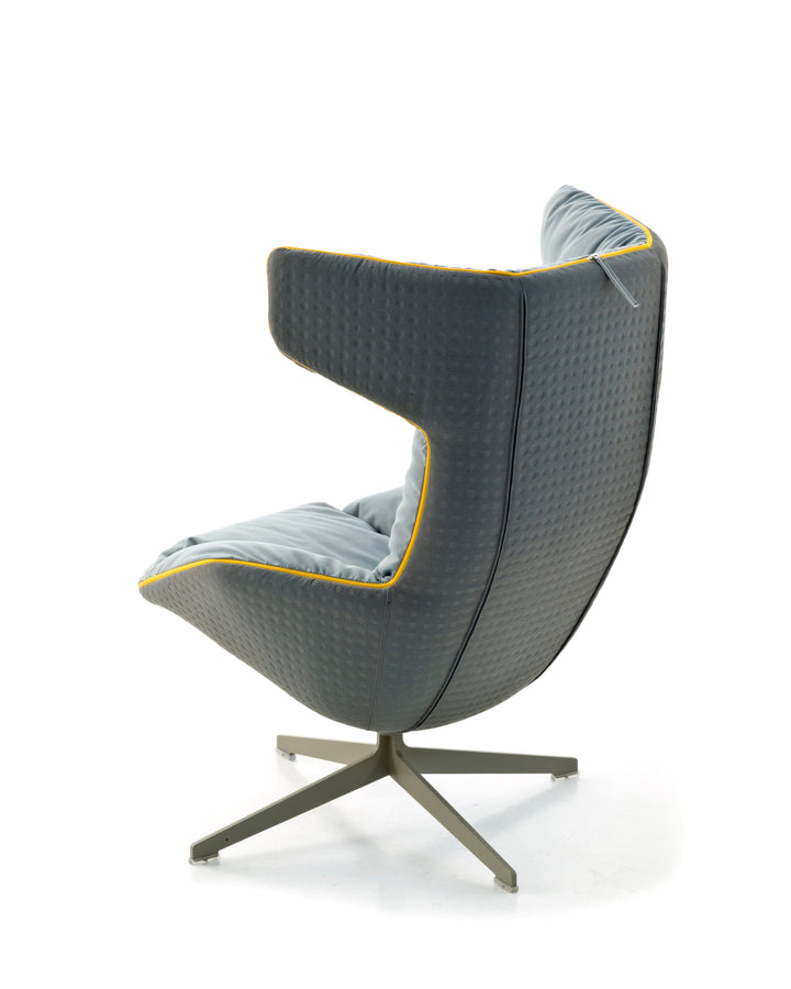 Moroso Take a line for a walk