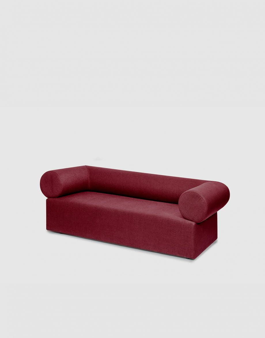 Puik Chester Couch