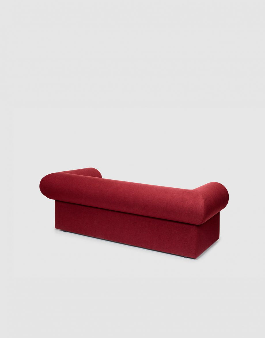Puik Chester Couch