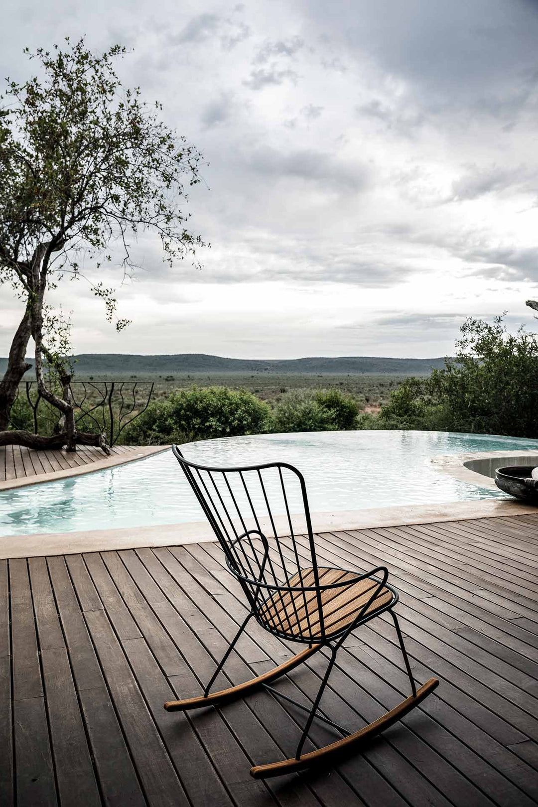 Houe-Paon-Rocking-Chair-Schommelstoel