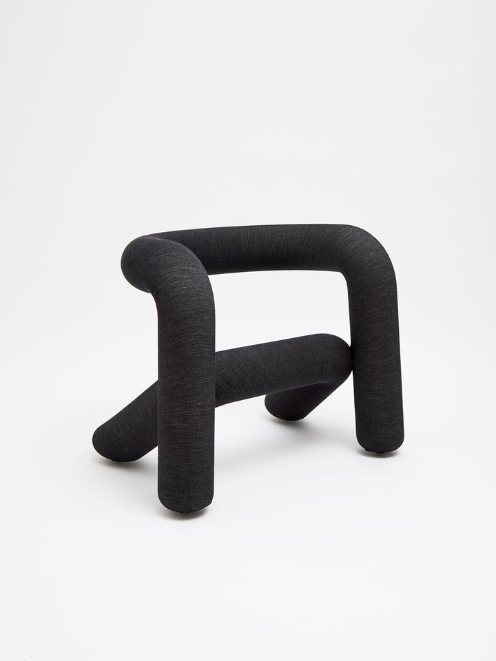 Moustache Extra Bold X Kvadrat