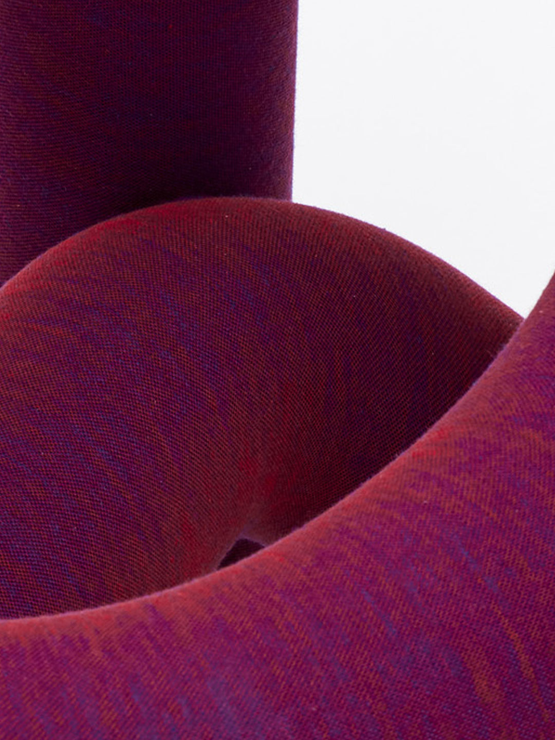 Moustache Extra Bold X Kvadrat