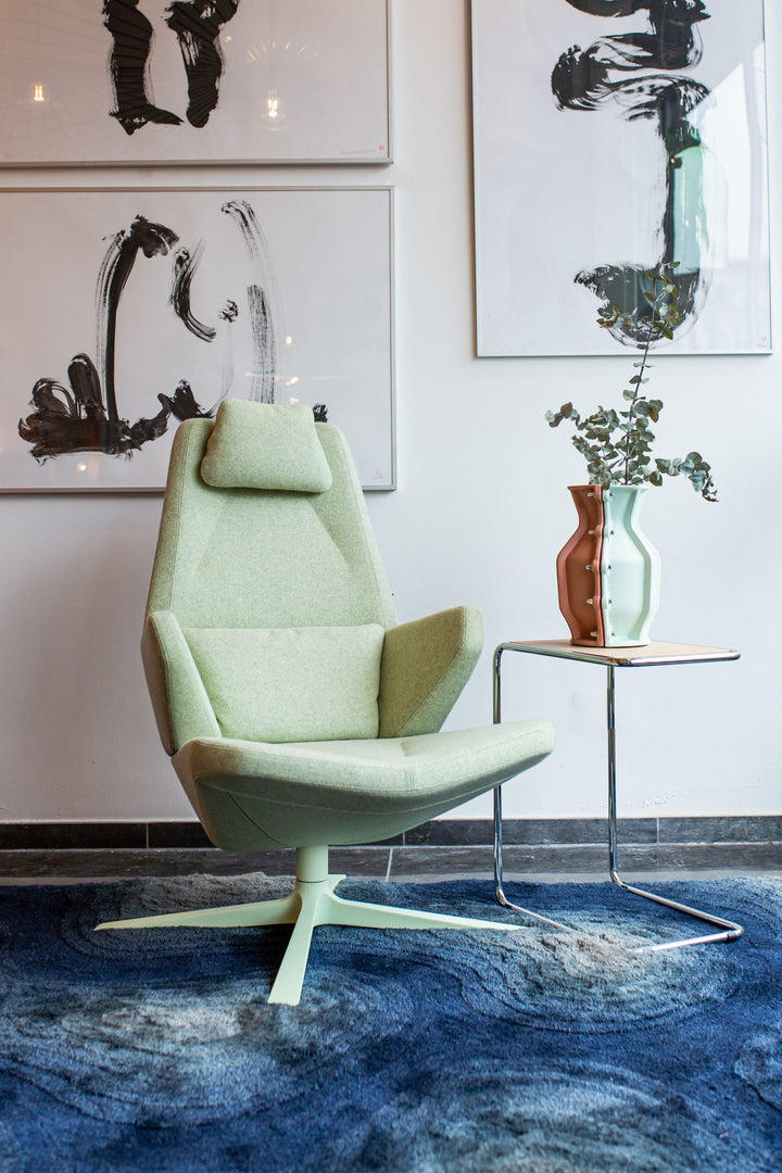 Prostoria Trifidae Armchair