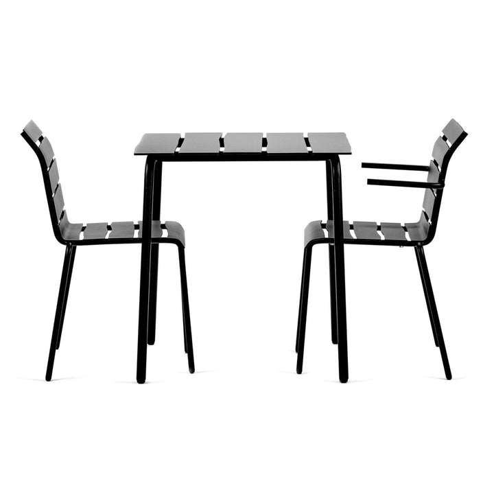 Valerie Objects Aligned S Eettafel