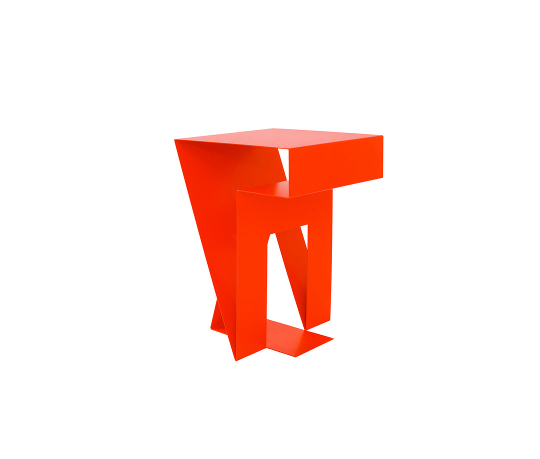 OUT Neumann Bijzettafel