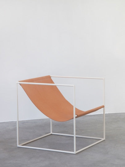 Valerie Objects Solo Seat