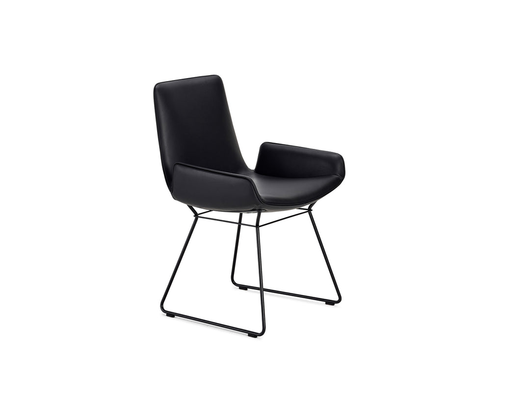 Freifrau Amelie Armchair Low