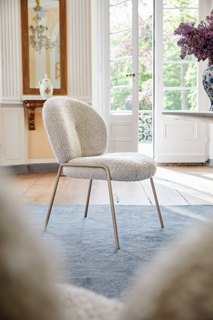Freifrau Nana Chair