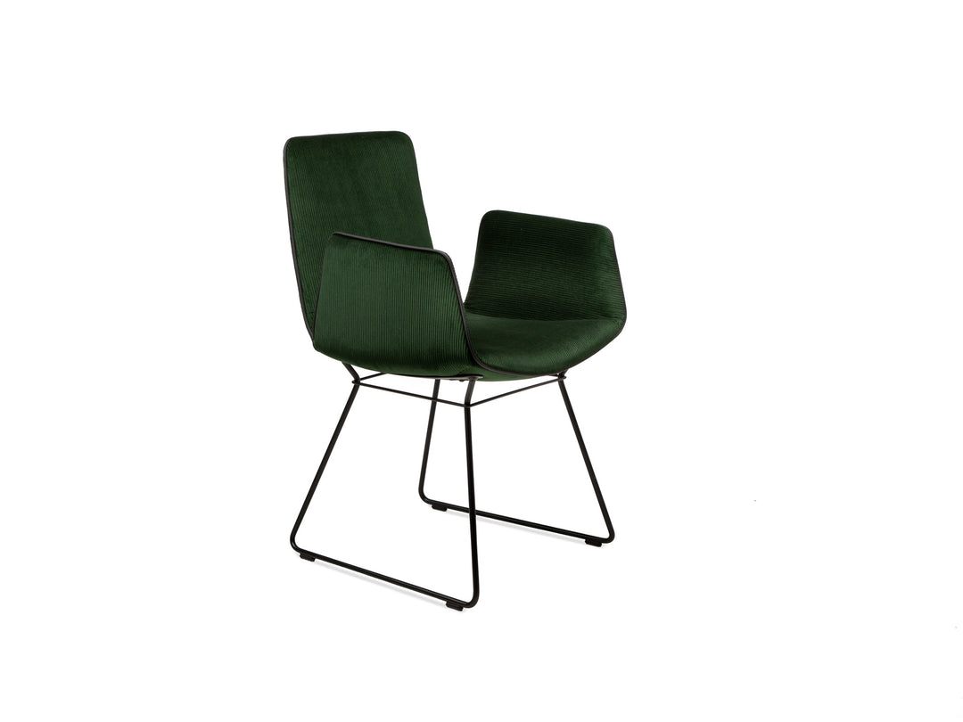 Freifrau Amelie Armchair High
