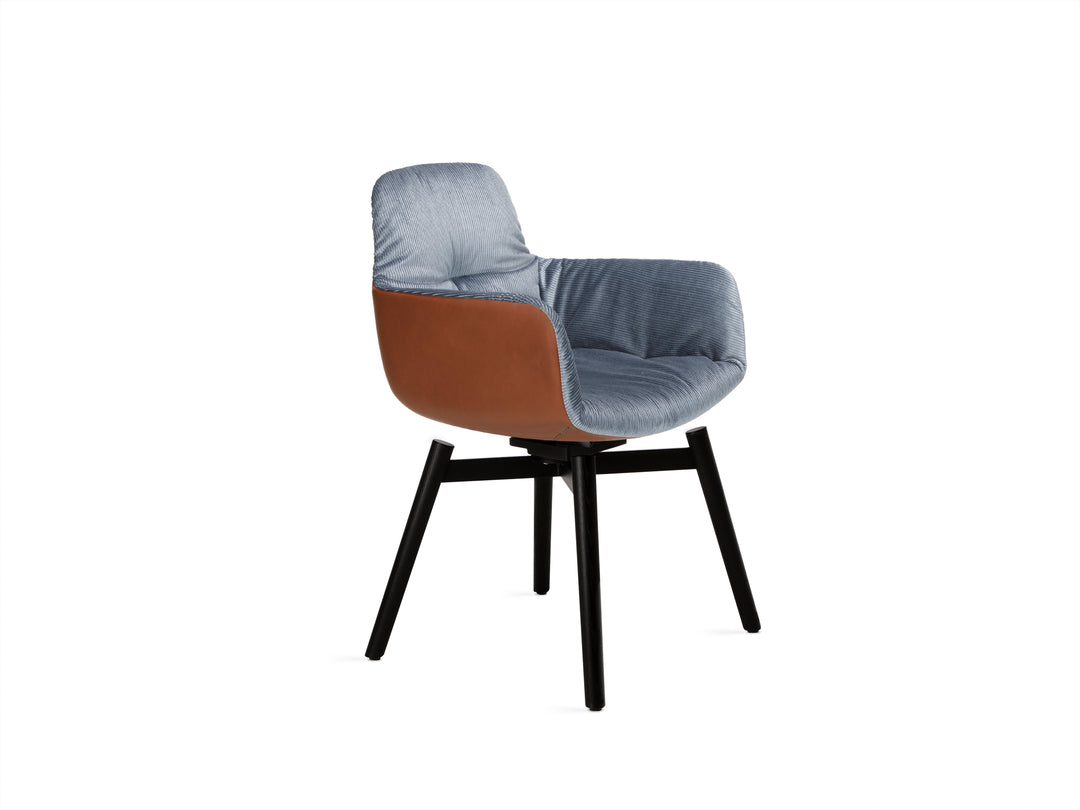 Freifrau Leya Armchair High