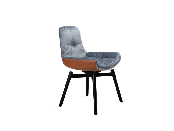 Freifrau Leya Armchair Low