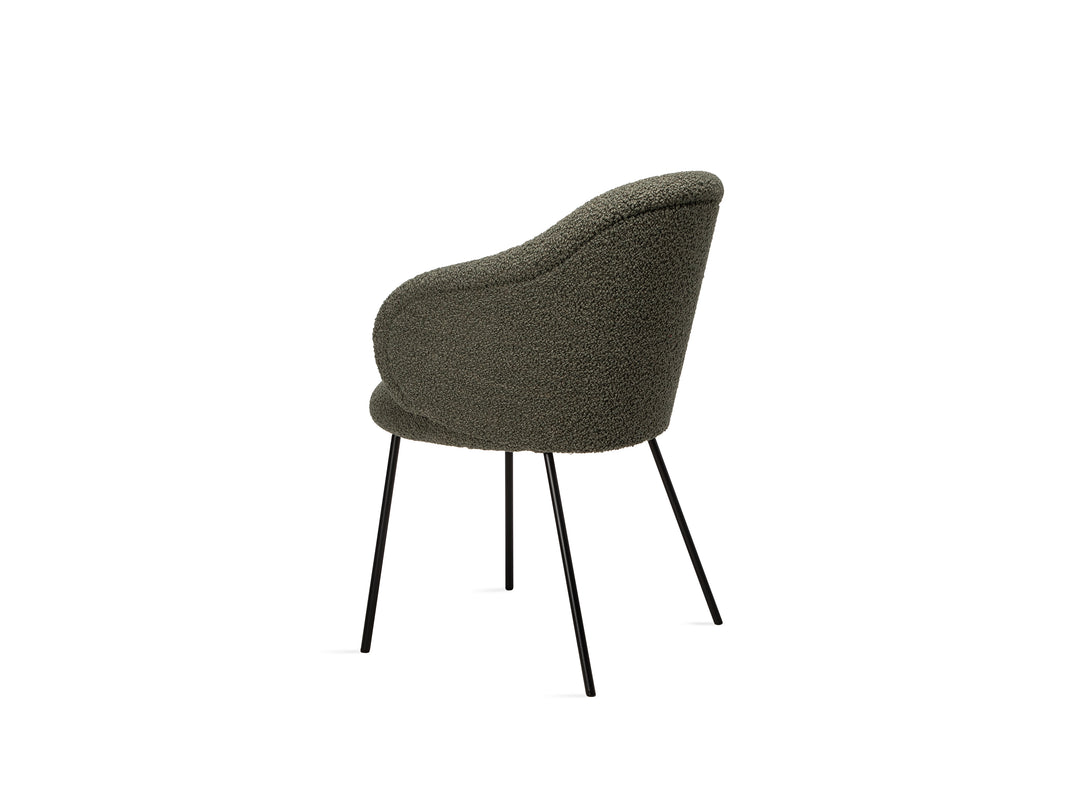 Freifrau Ona Curved Armchair