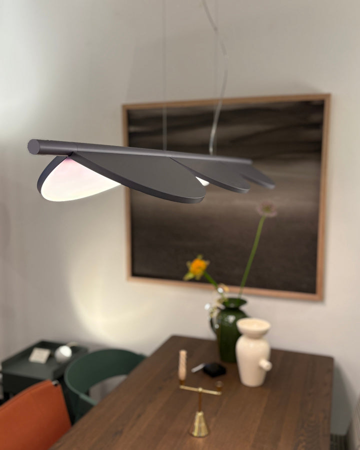 Flos Almendra Linear Metallic Lilac