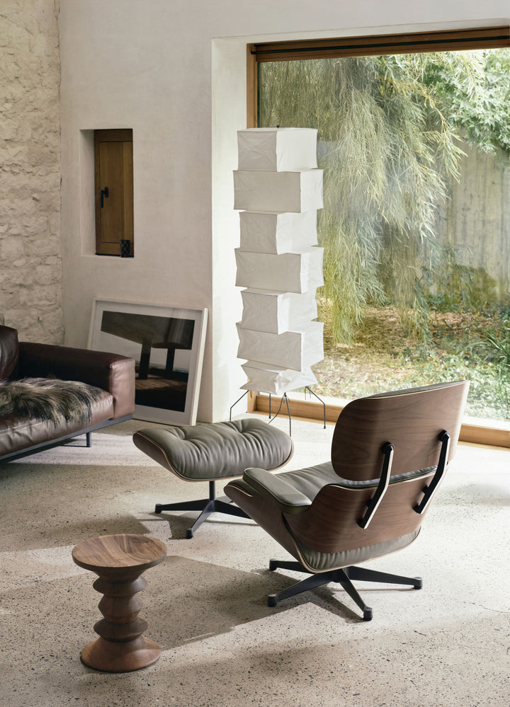 Vitra Eames Lounge Chair & Ottoman