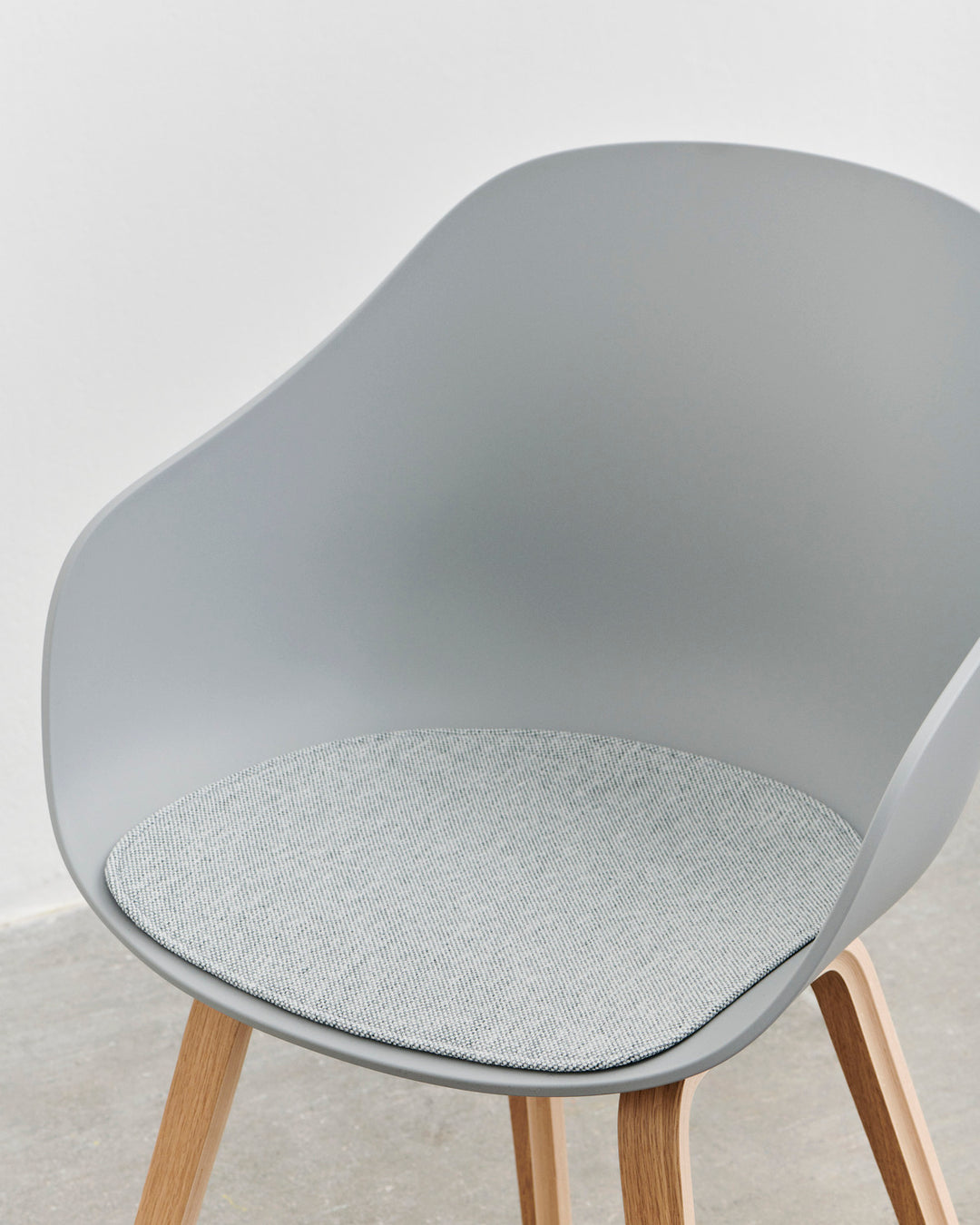 Hay About A Chair 222