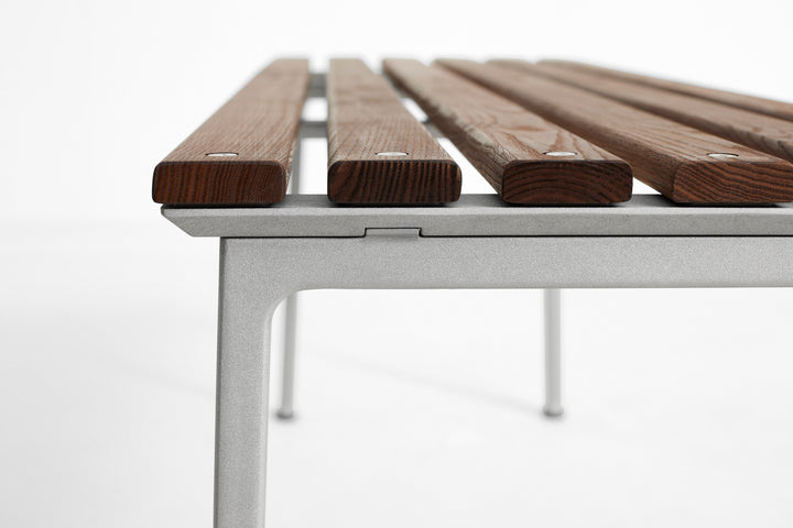 Hay Traverse Bench