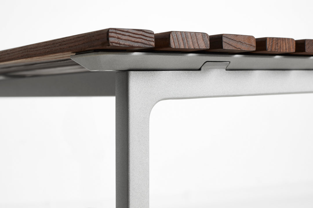 Hay Traverse Table