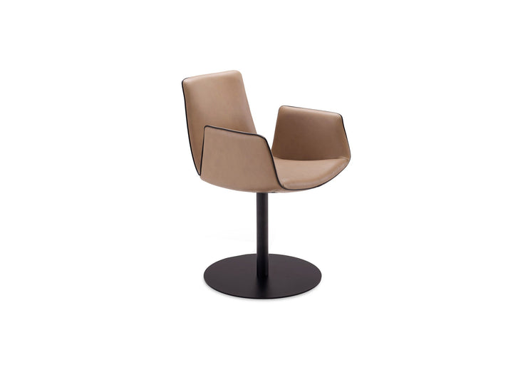 Freifrau Amelie Armchair High
