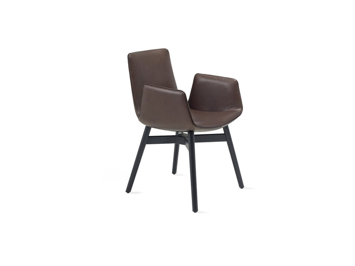 Freifrau Amelie Armchair High