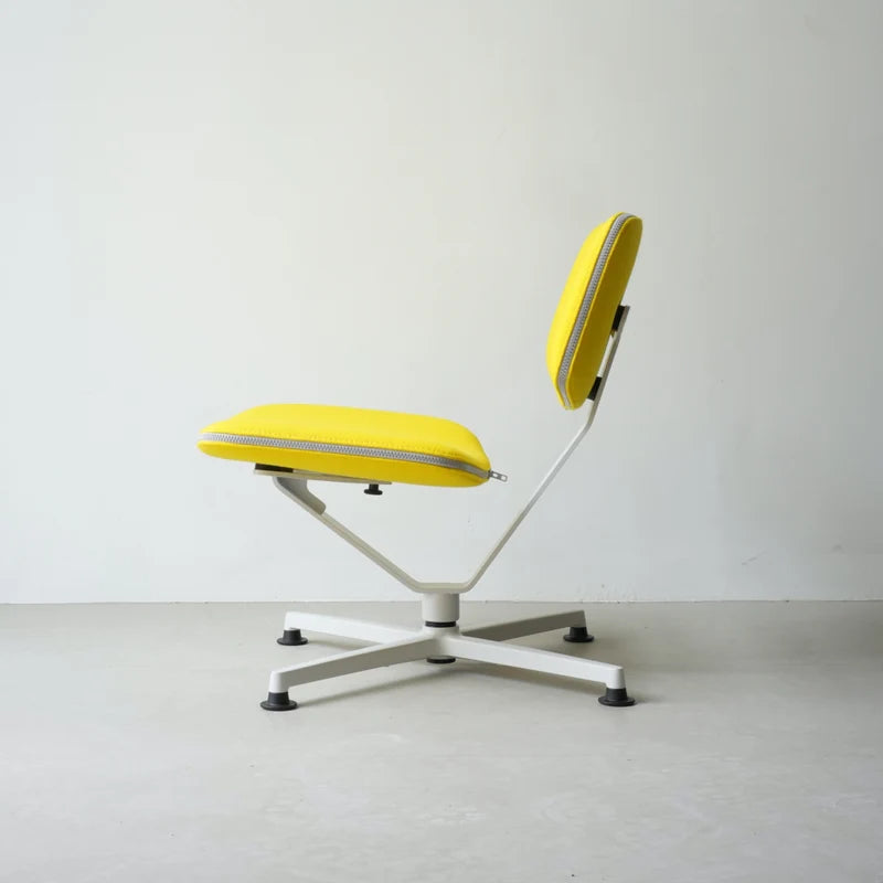 Raawii Arba Lounge Chair