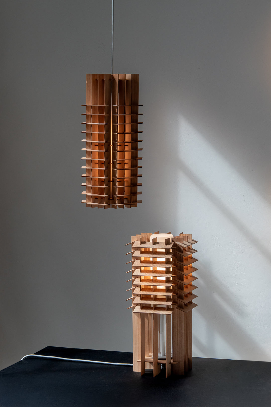 ARRAY Grid Light Table