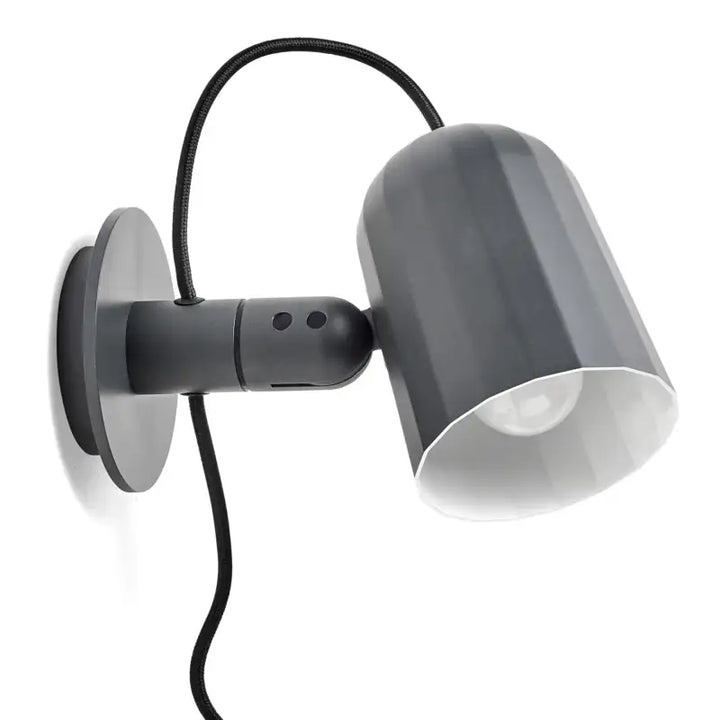 Wrong for Hay Noc Wall