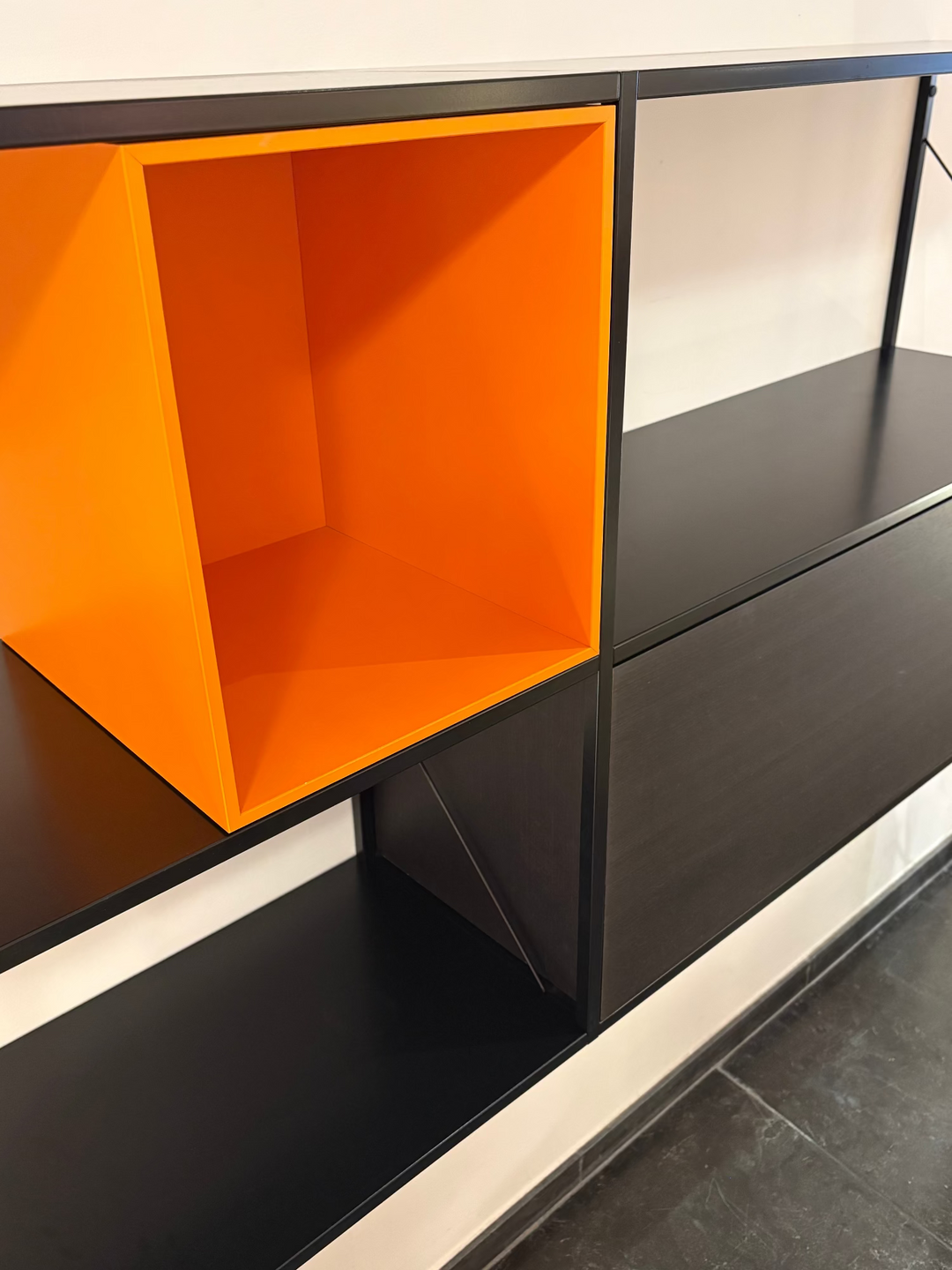 MDF Italia Minima 3.0 hangkast