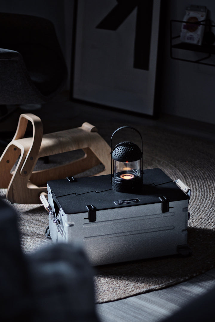 Transparent Light Speaker