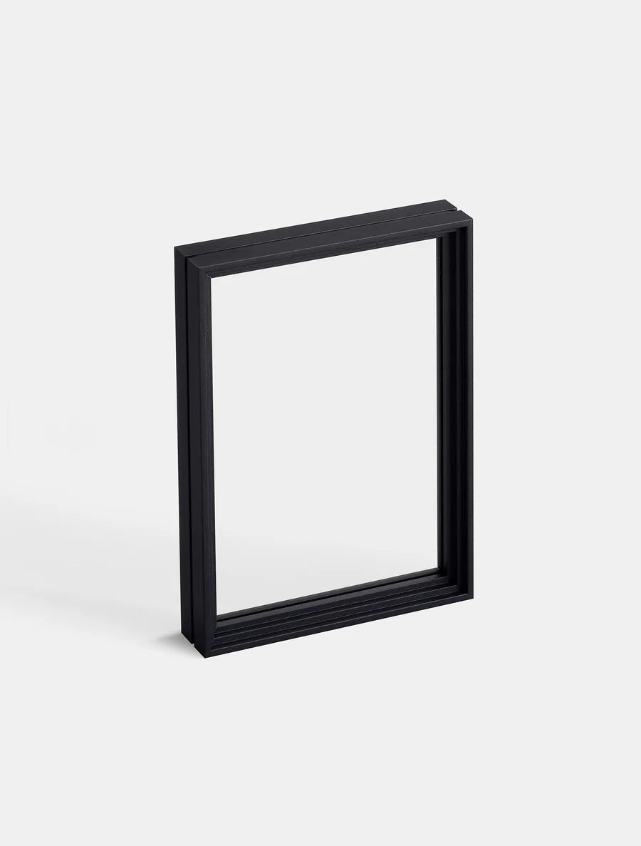Moebe Standing Frames