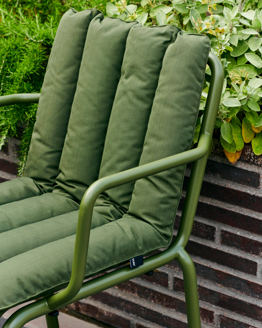 Hay Palissade Armchair