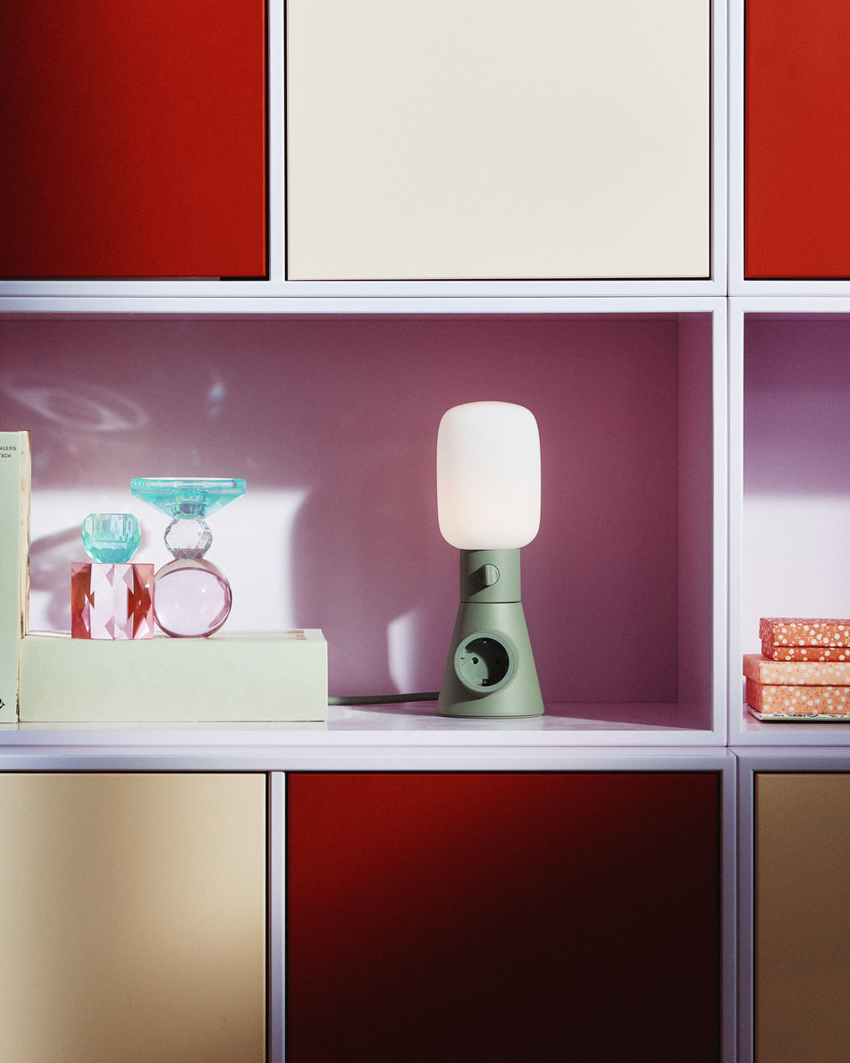 Pedestal Plug-in Lamp