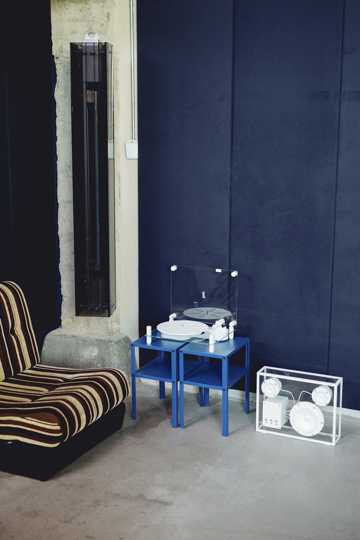 Transparent Turntable