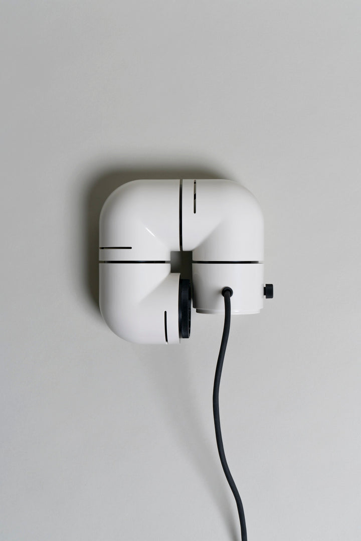 Santa & Cole Tatu Tafel-/Wandlamp