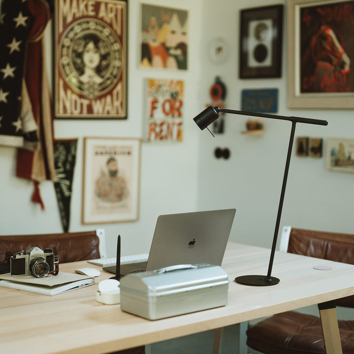 Tonone One - Spot + Desk