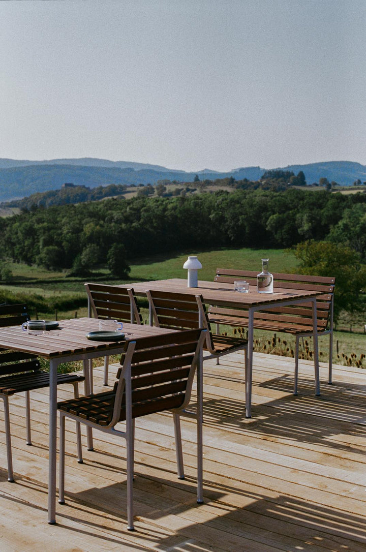 Hay Traverse Table