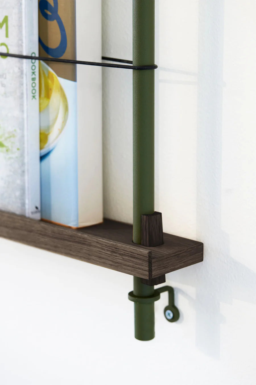 Moebe Magazine Shelving MS.180.2