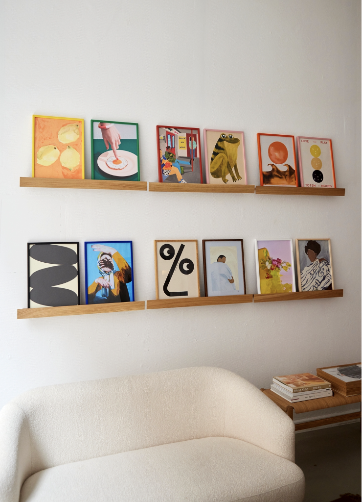 Paper Collective Coloured Frames