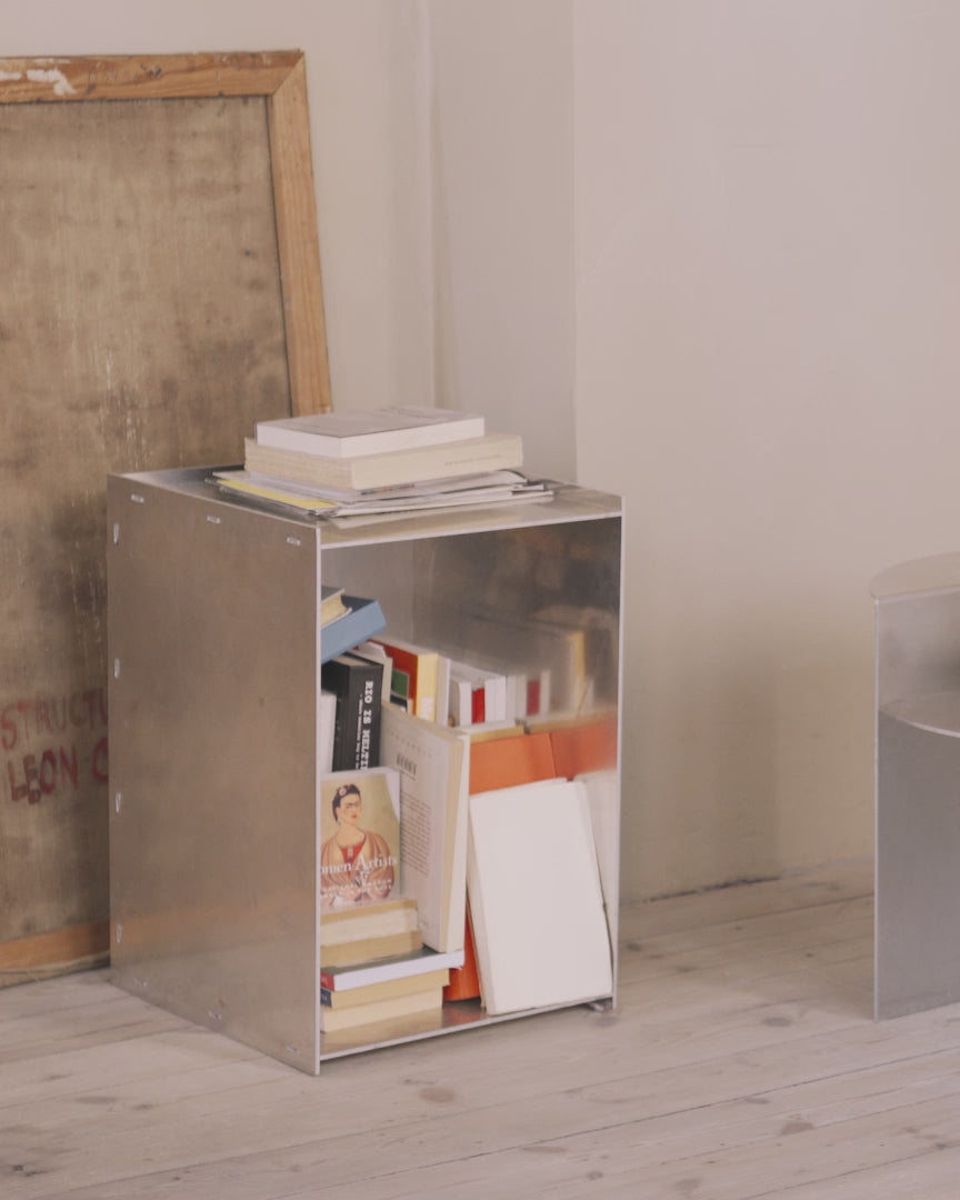 FRAMA Rivet Box Table