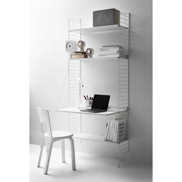 String Bureau met planken