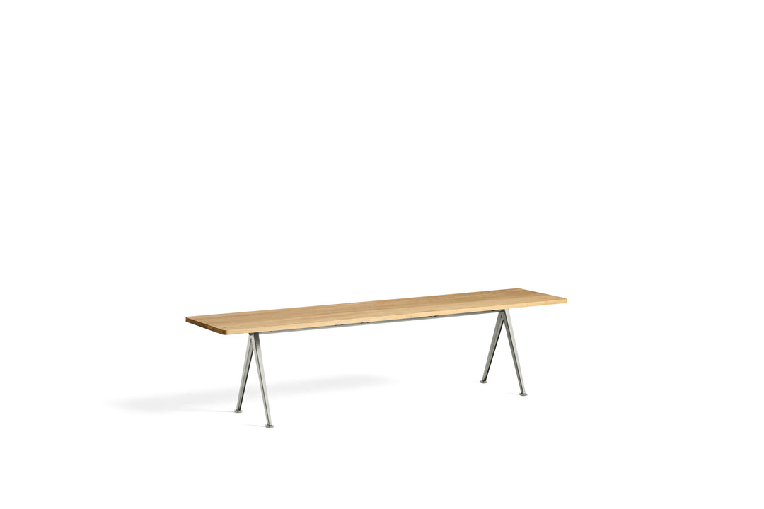 Hay Pyramid Bench 12