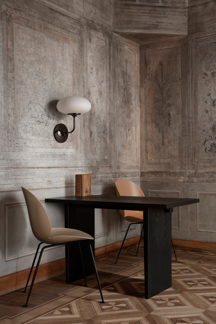 Gubi Private Desk
