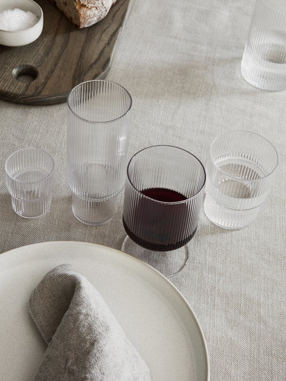 Ferm-Living-Ripple-Wine-Glasses-De-Klare-Lijn 