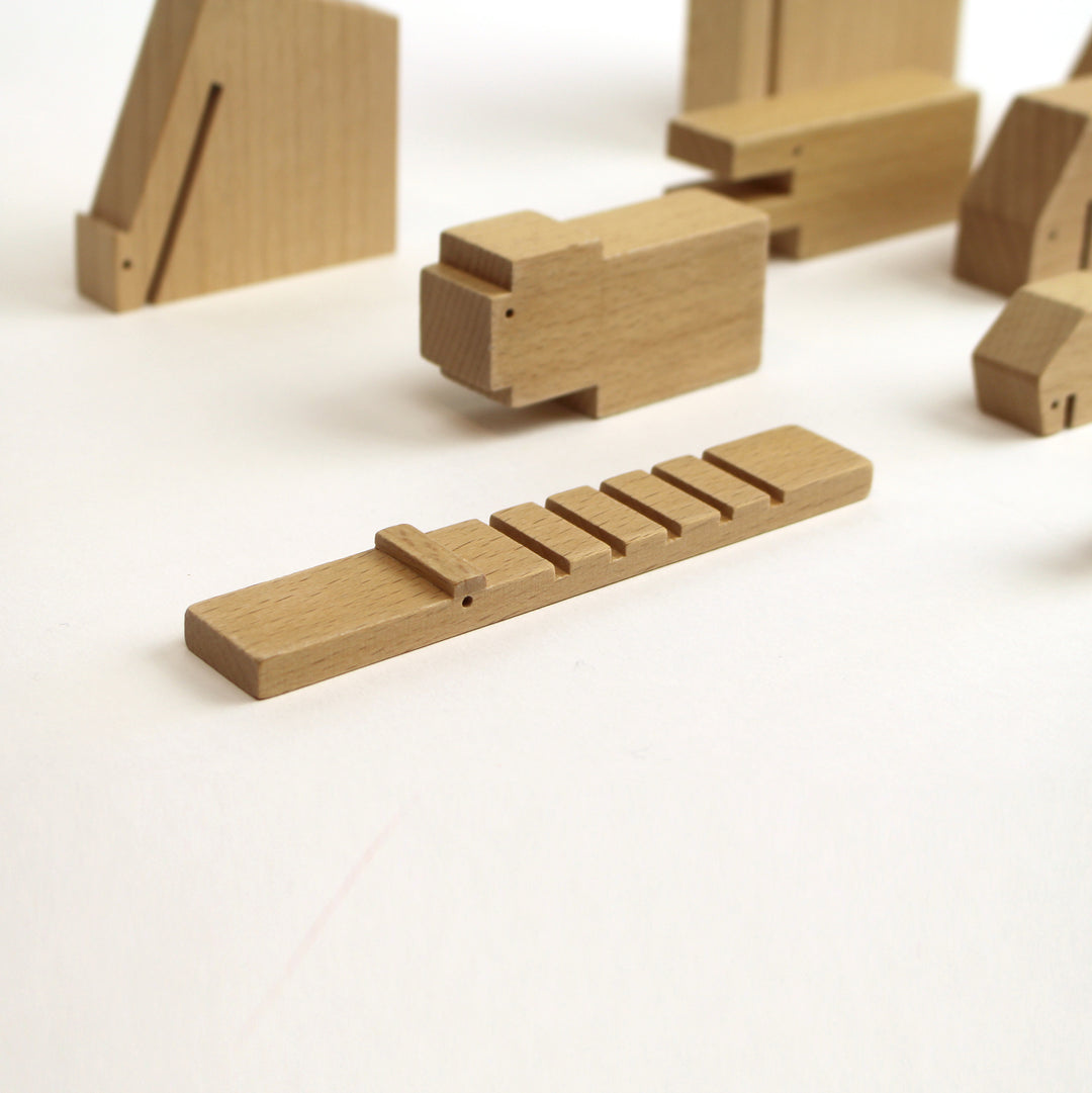 Ikonic-Toys-Floris-Hovers-Houten-Dieren