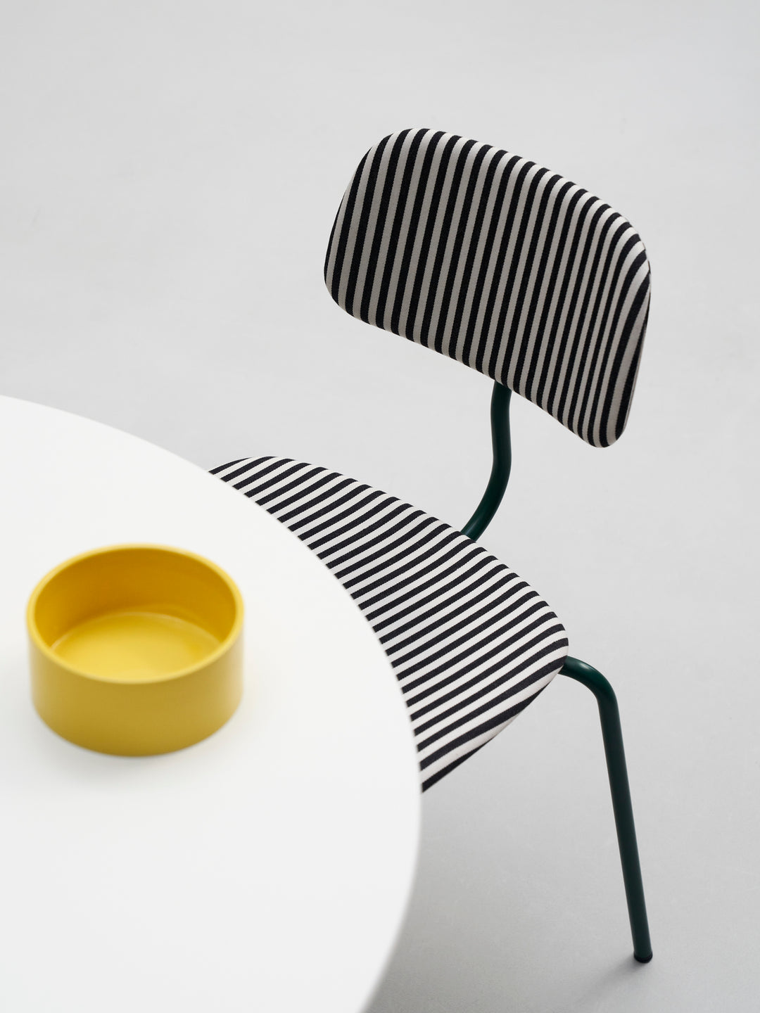 Montana Kevi 2060 Upholstered